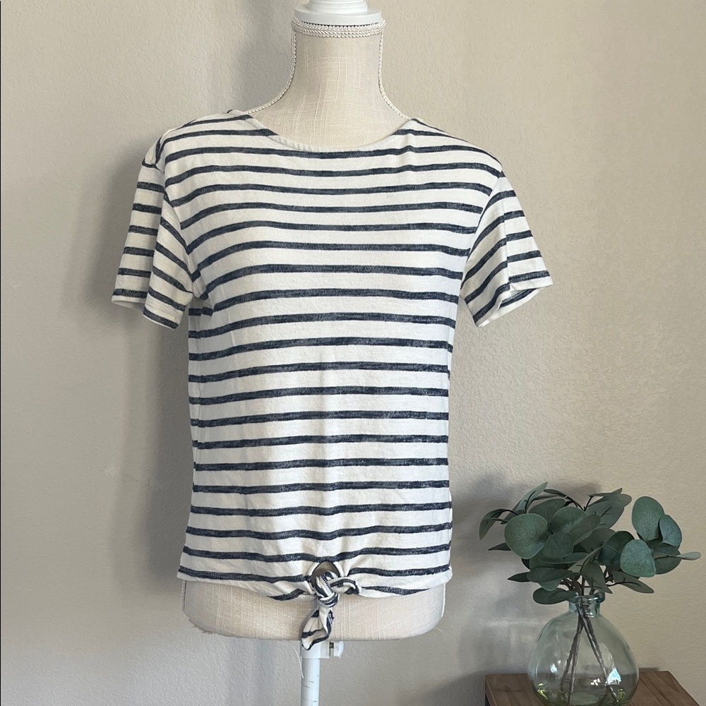 Old Navy Navy and White Striped Short Sleeve Top